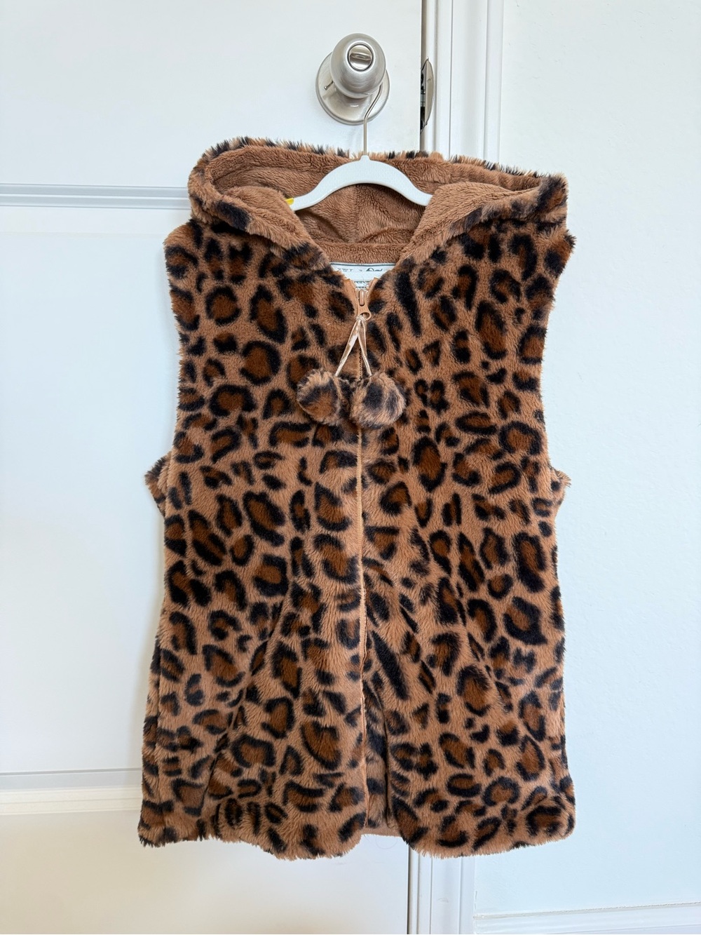 Plush Leopard Print Hooded Vest - Brown